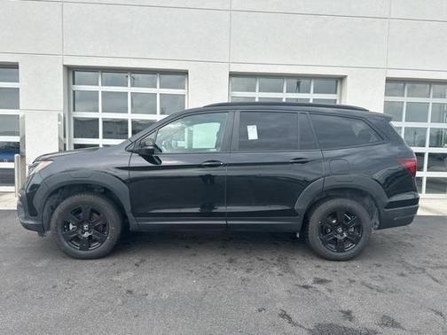 2022 Honda Pilot TrailSport