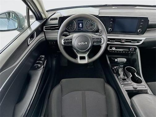 2024 Kia K5 LXS