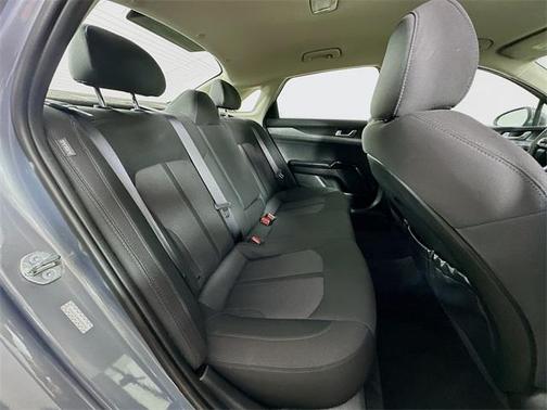 2024 Kia K5 LXS