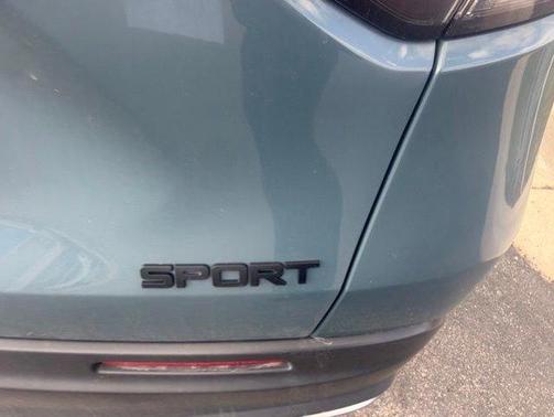 Pearl 2024 Honda HR-V Sport