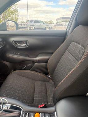 Pearl 2024 Honda HR-V Sport