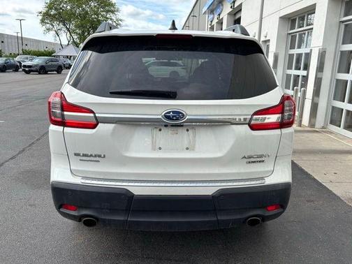 Crystal White Pearl 2020 Subaru Ascent Limited 7-Passenger