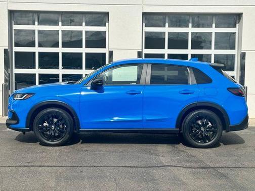 Boost Blue Pearl 2026 Honda HR-V Sport