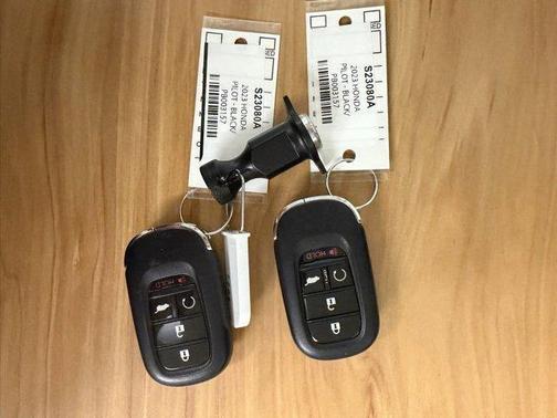 2023 Honda Pilot Touring