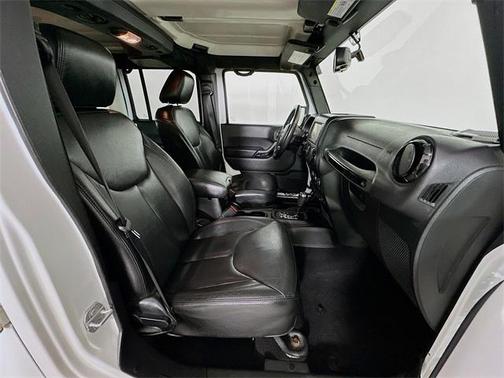 2015 Jeep Wrangler Unlimited Altitude