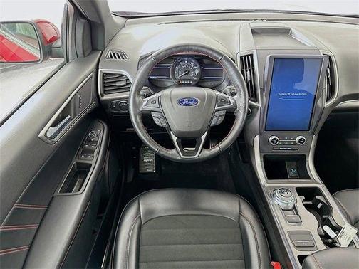 2022 Ford Edge ST Line