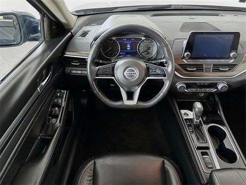 2022 Nissan Altima 2.5 SL