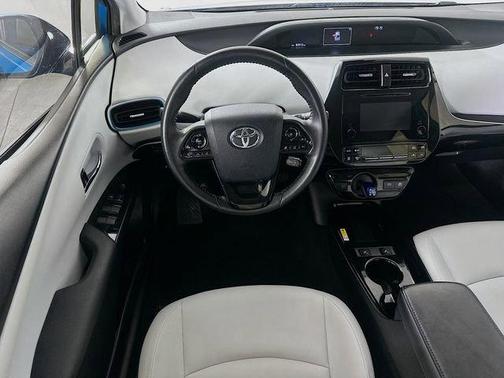 2019 Toyota Prius XLE