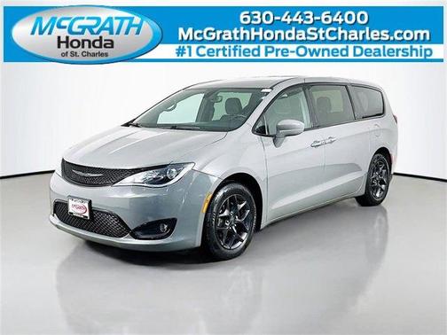 2020 Chrysler Pacifica Touring