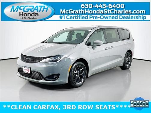 2020 Chrysler Pacifica Touring