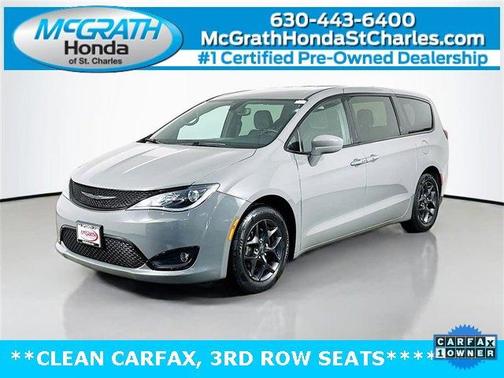 2020 Chrysler Pacifica Touring