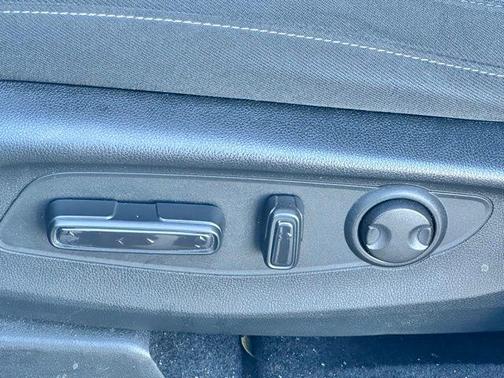 Urban Gray Pearl 2024 Honda CR-V EX