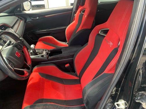 Crystal Black Pearl 2019 Honda Civic Type R Touring
