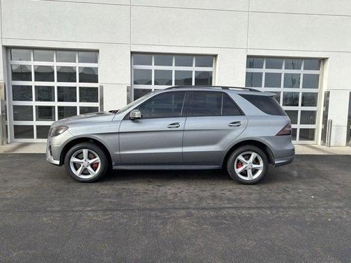 2013 Mercedes-Benz M-Class ML 550 4MATIC