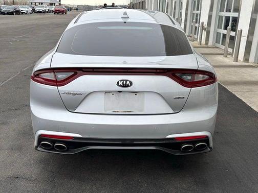 2018 Kia Stinger Base