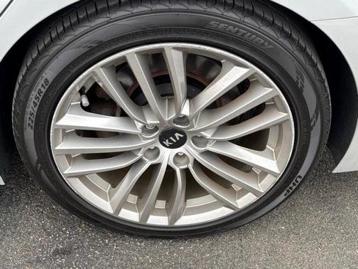 2018 Kia Stinger Base