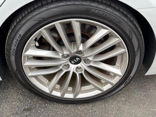 2018 Kia Stinger Base