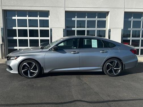 2022 Honda Accord Sport SE