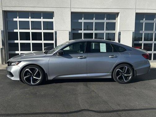 2022 Honda Accord Sport SE