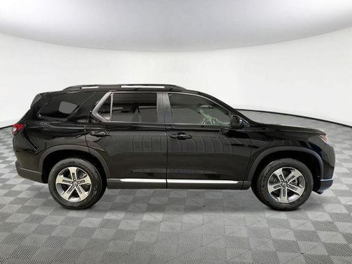 Crystal Black Pearl 2026 Honda Pilot EX-L