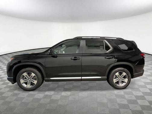 Crystal Black Pearl 2026 Honda Pilot EX-L