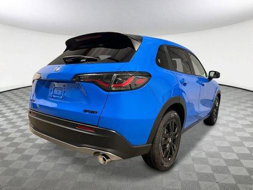 Boost Blue Pearl 2027 Honda HR-V Sport