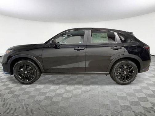 Crystal Black Pearl 2026 Honda HR-V Sport