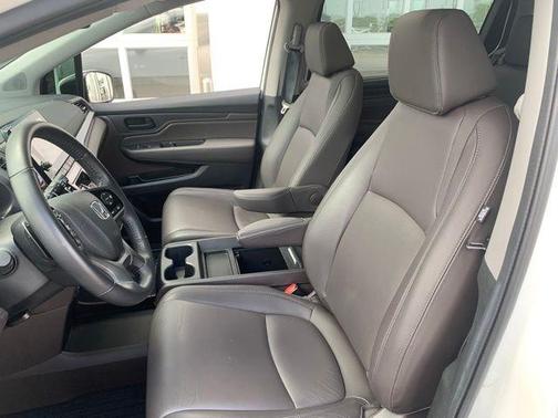 Platinum White Pearl 2020 Honda Odyssey EX-L
