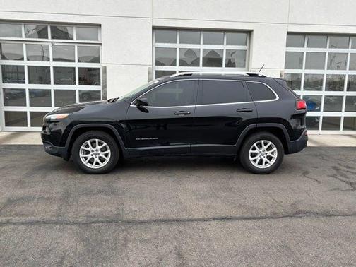 Diamond Black 2018 Jeep Cherokee Latitude