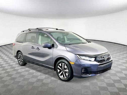 Modern Steel Metallic 2027 Honda Odyssey EX-L