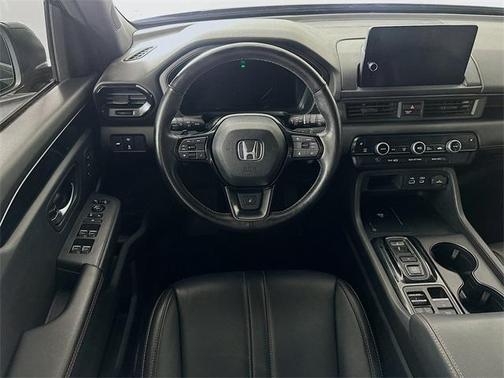 2023 Honda Pilot TrailSport