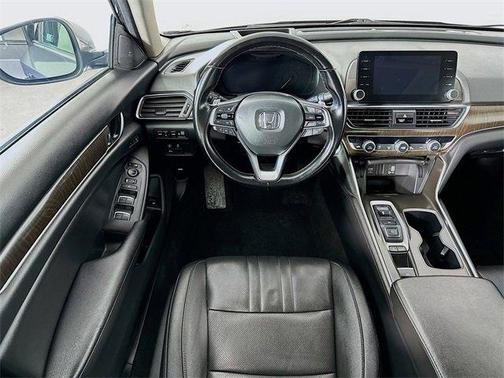 2020 Honda Accord Touring 2.0T