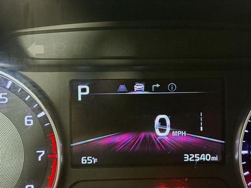 Snow White Pearl 2023 Kia Forte GT