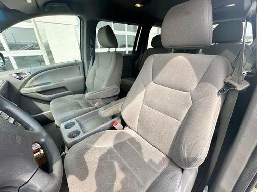 Polished Metal Metallic 2010 Honda Odyssey EX