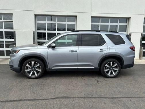 Lunar Silver Metallic 2023 Honda Pilot Elite
