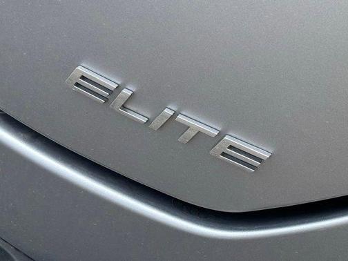 Lunar Silver Metallic 2023 Honda Pilot Elite