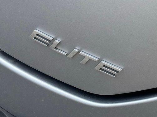 Lunar Silver Metallic 2023 Honda Pilot Elite