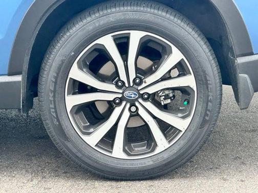 Horizon Blue Pearl 2022 Subaru Forester Limited