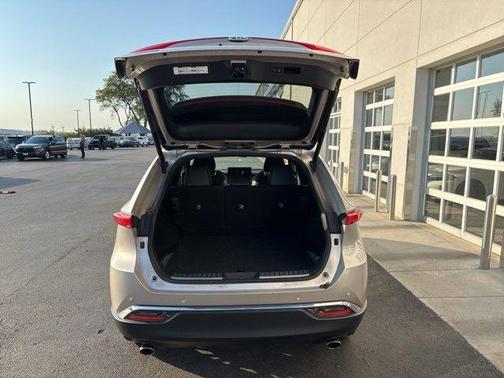 2021 Toyota Venza XLE