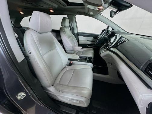 Modern Steel Metallic 2020 Honda Odyssey EX-L
