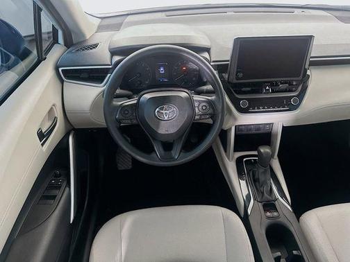 Wind Chill Pearl 2025 Toyota Corolla Cross L