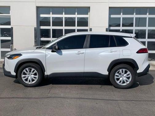 Wind Chill Pearl 2025 Toyota Corolla Cross L