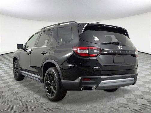 2025 Honda Pilot Touring+