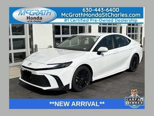 Ice 2025 Toyota Camry SE