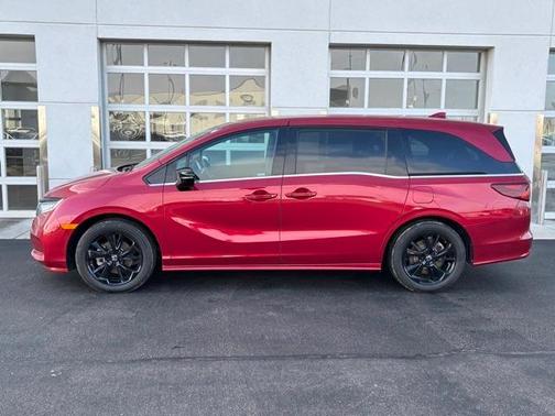 2024 Honda Odyssey Sport