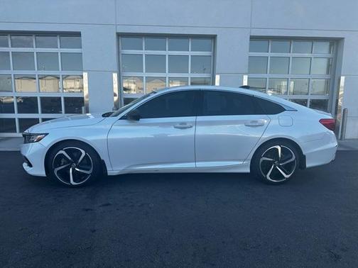 2022 Honda Accord Sport SE