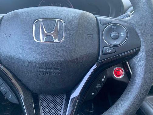 Crystal Black Pearl 2022 Honda HR-V EX