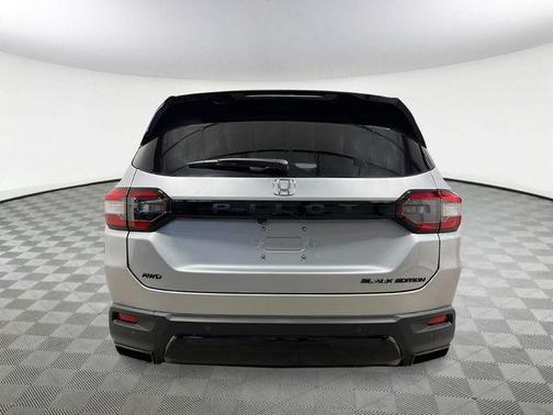 2026 Honda Pilot Black Edition