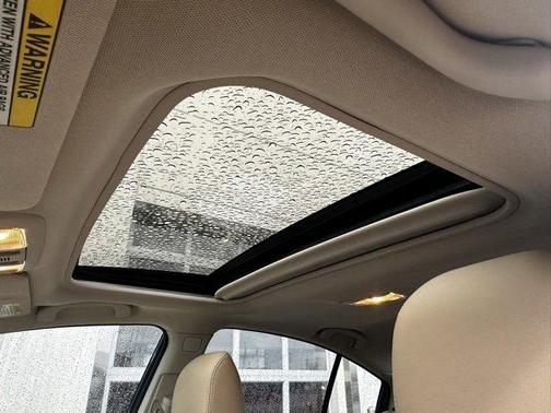 2017 Subaru Legacy 3.6R Limited