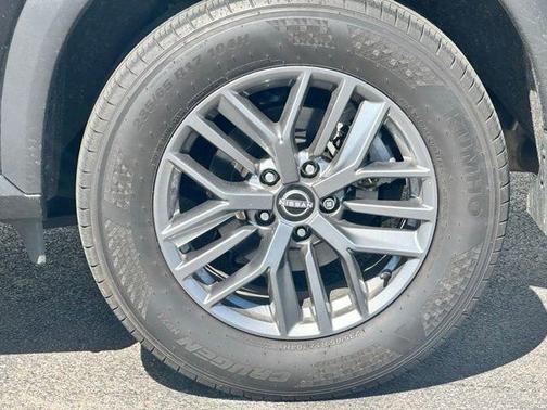 Black 2023 Nissan Rogue S
